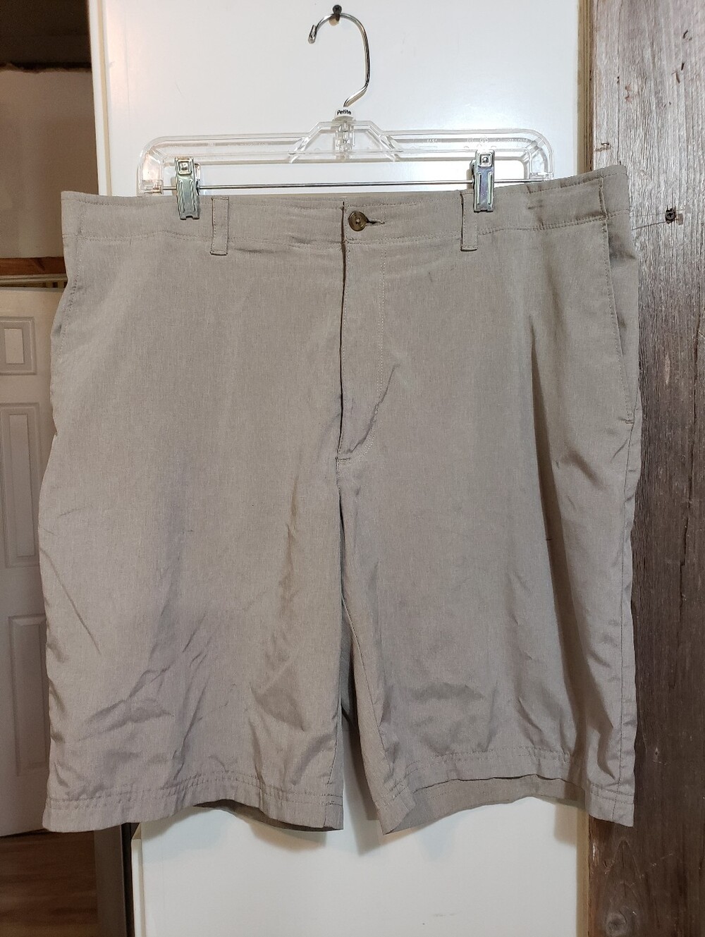 Jack Nicklaus Golf Performance Shorts 38waist 9" Inseam Khaki